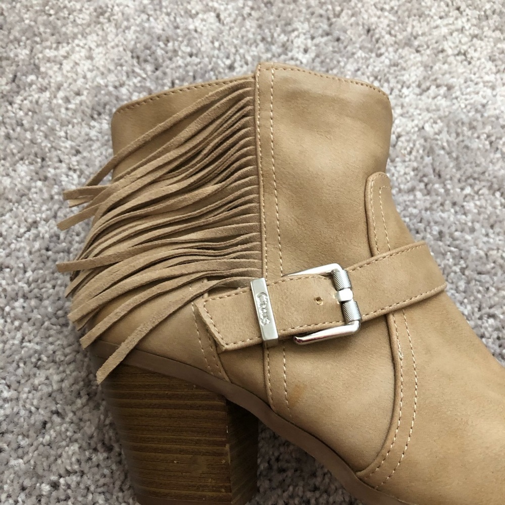 Tan Fringe Booties! - Picture 6 of 6